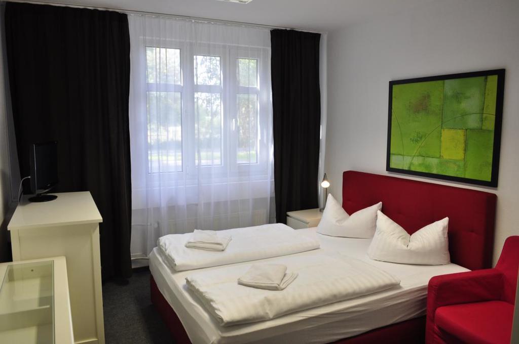 Apart Hotel Ferdinand Berlino Esterno foto