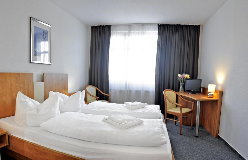 Apart Hotel Ferdinand Berlino Esterno foto