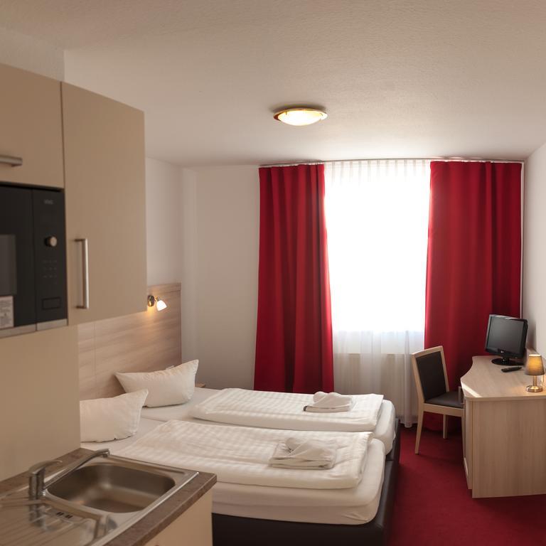 Apart Hotel Ferdinand Berlino Esterno foto